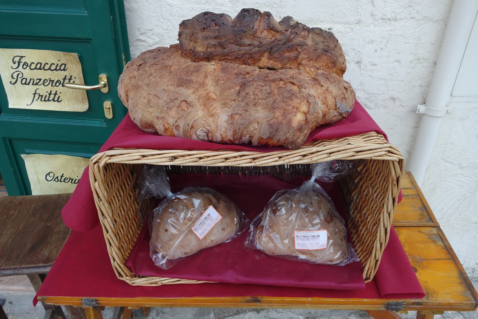 Matera bread, illustrative photograph